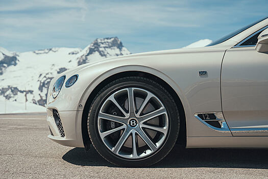 Bentley Continental GT: Комфортный старт