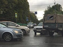 В Калининграде из-за ДТП затруднено движение на перекрёстке Островского и Парковой Аллеи