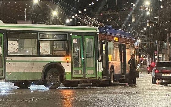 В Рязани на Семинарской произошло ДТП с автобусом и троллейбусом