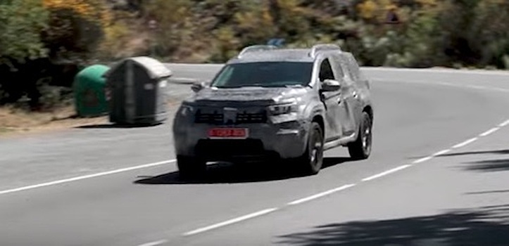 Составлен ТОП-3 самых правдоподобных рендеров нового Renault Duster
