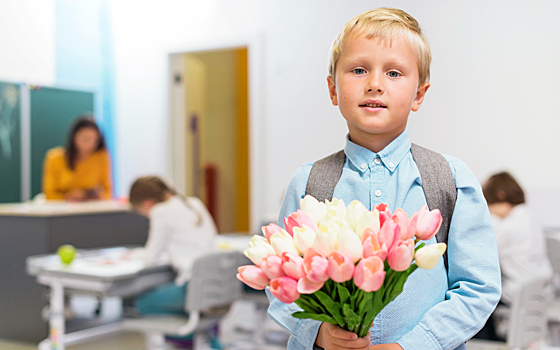 В Росгосстрахе посчитали, как изменился за год индекс букета к 1 сентября