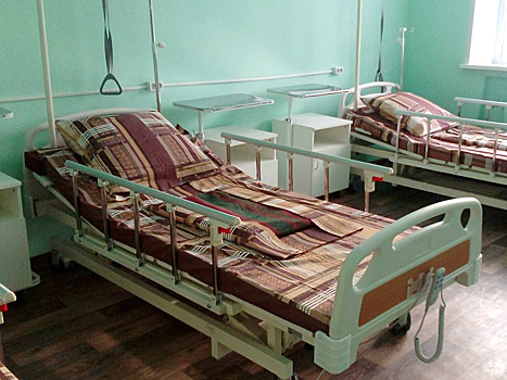Функциональные кровати и противопролежневые матрасы появились в башмаковской больнице