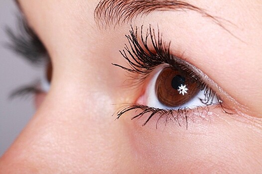 Офтальмолог объяснил, как защититься от заражения «омикроном» через глаза