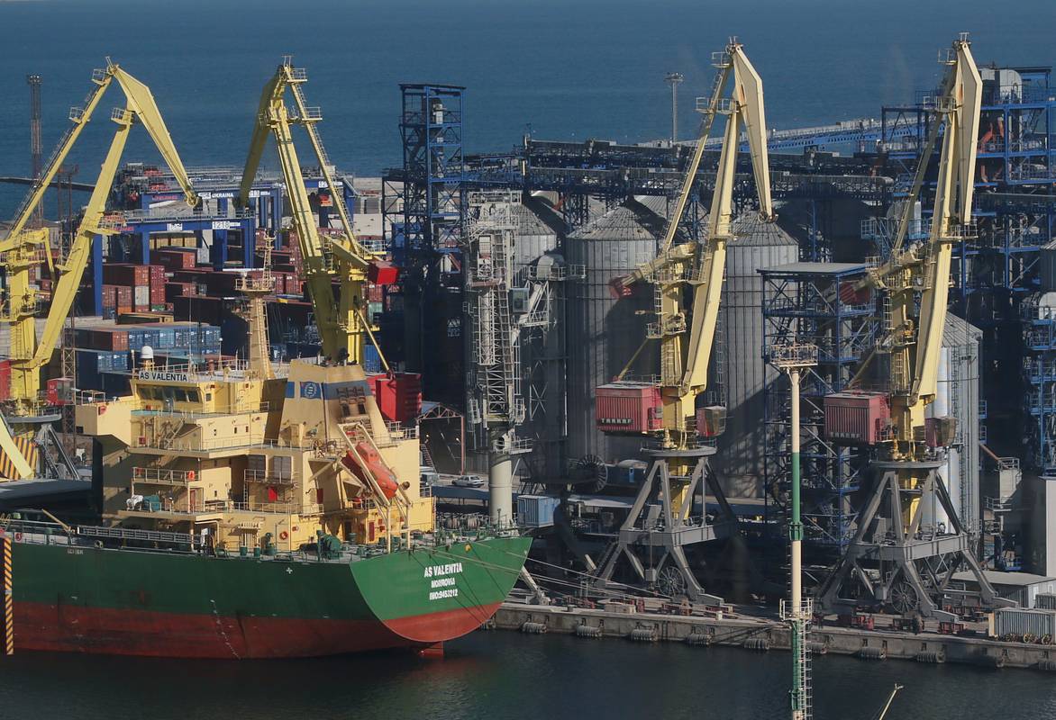Россия призывает закрыть украинские порты на Черном море