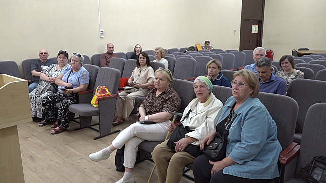 В Городском округе Пушкинский состоялись встречи с жителями аварийных домов