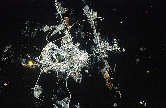 Космонавт Олег Кононенко сделал фото ночного Оренбурга с МКС