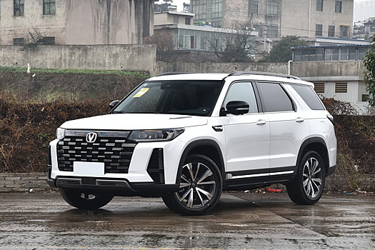 Changan обновил флагманский кроссовер, который ждут в России