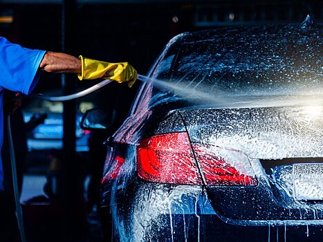 Эксперт Хайцеэр рассказал, как часто надо мыть машину весной