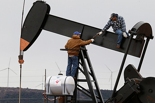 Сланцевая нефть: зачем в США бурят себе в убыток