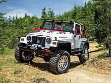 Американские школьники занялись тюнингом Jeep Wrangler