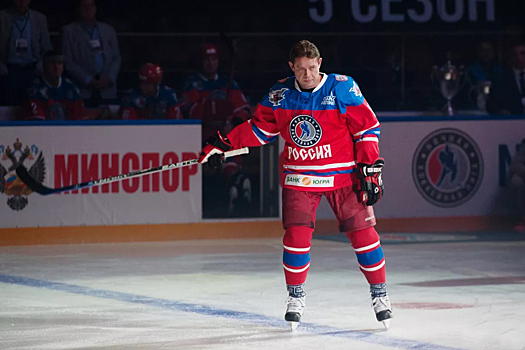 Павел Буре разводится с женой