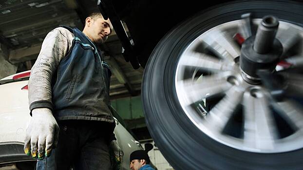 Автоэксперт Шкуматов рассказал, какие летние шины есть на рынке и сколько они стоят