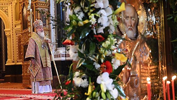 Патриарх поблагодарил папу за возможность принести в РФ мощи св Николая