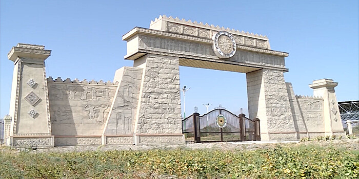 В чем уникальность древнего городища Саразм в Таджикистане?