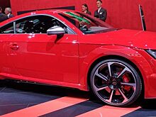 Audi представила во Франкфурте обновленный TT RS