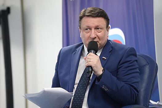 Олег Лавричев и Юрий Балашов провели совместный прием граждан