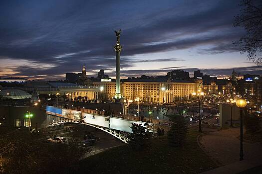 В Киеве седьмой раз за ночь прозвучали взрывы