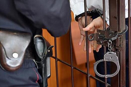 Россиянину вынесли приговор за сообщения о лжеминировании и наркоторговлю