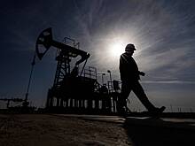 В падении цен на нефть увидели шанс для Европы и США