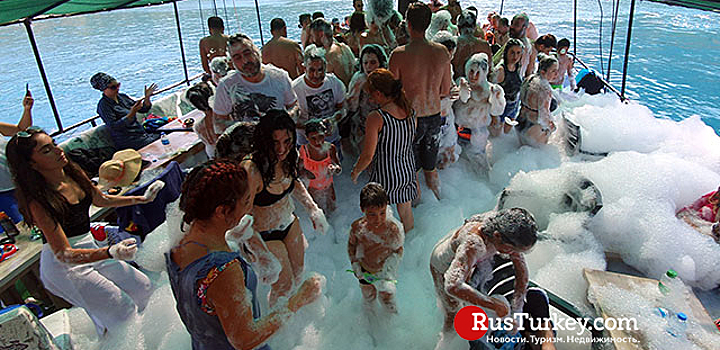 Иностранные туристы предпочитают яхтенные туры в Мерсине