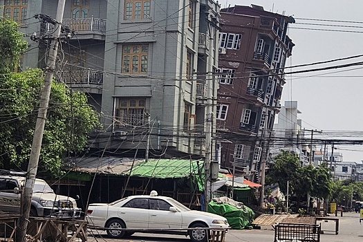 Три человека погибли в результате землетрясения магнитудой 5,7 балла в Бангладеш