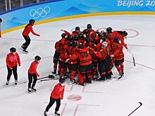 Женская сборная Канады по хоккею обыграла США в финале Олимпиады