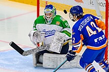 Хоккеистки нижегородского СКИФа обменялись победами с уфимской «Агиделью»