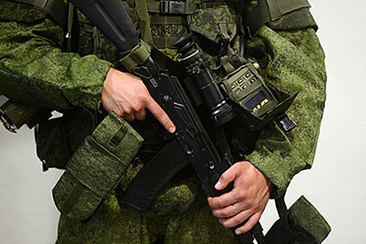 В России завершилась разработка боевой экипировки «Ратник»