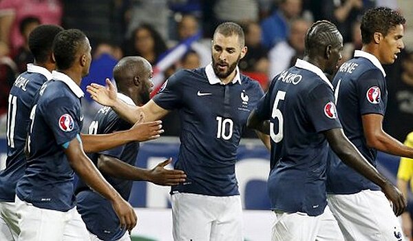 Сборная Франции по футболу разгромила команду Армении