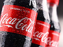 Coca-Cola будет продавать напитки в бумажной бутылке