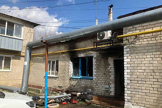 Трое, включая трехлетнего ребенка, пострадали от взрыва газа в Свердловской области