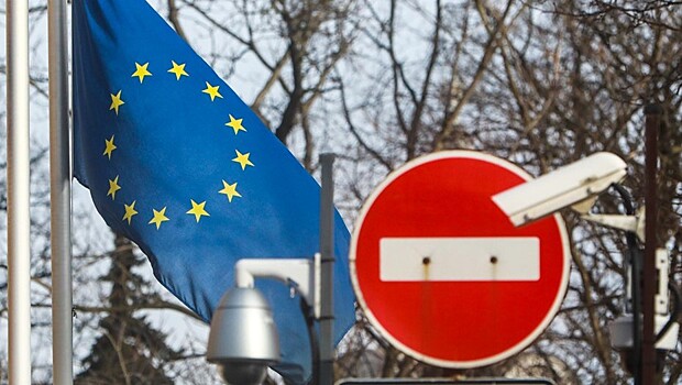 Совет ЕС все-таки утвердил полную приостановку соглашения об упрощенном визовом режиме с РФ