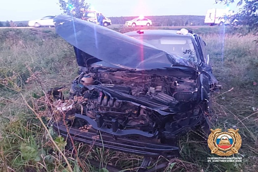 В Башкирии пассажирский автобус столкнулся с иномаркой