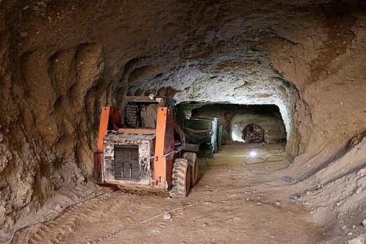 Тегеран создаёт сеть подземных тоннелей на границе с Сирией
