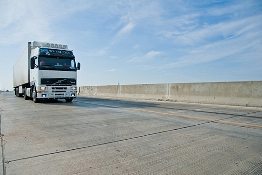 В Волгоградской области в ДТП «Нивы» и МАЗа пострадал водитель