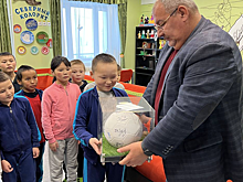 Ямальские газовики поздравили с десятилетием родившегося на месторождении ребенка. ФОТО