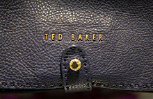 Умер глава компании Ted Baker Джон Бартон