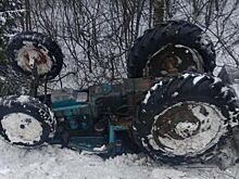 Костромской гонщик перевернул трактор кверху брюхом