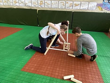 "Шахматы с битой": о том, как возрождают городки - исконно русский вид спорта, в который могут играть все и в любое время года