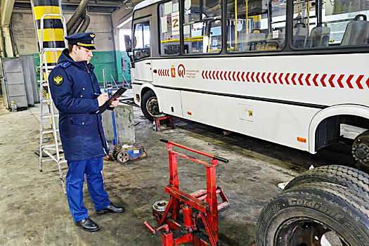 В Красноярске прокуратура проверит информацию о высаженной из автобуса школьнице