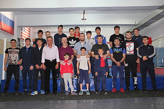 "IRON": в Цхинвале открыли первый боксерский клуб имени Мурата Гассиева