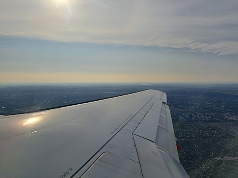 Самолет из Новосибирска не смог долететь до Братска