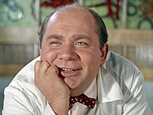 Быть Евгением Леоновым