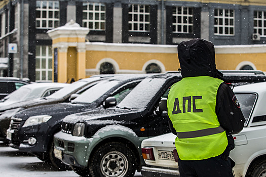 Помой машину: ГИБДД объявила о рейде из-за грязных номеров на автомобилях