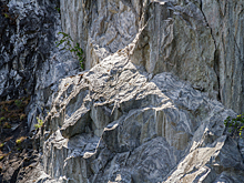 Ключ к жизни из космоса: в метеорите впервые нашли минерал аммония