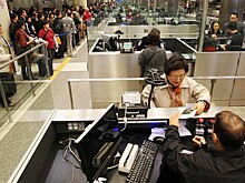 Зачем США ужесточают правила получения грин-карт