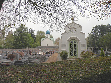 Город во Франции не принял от России средства на аренду мест на кладбище