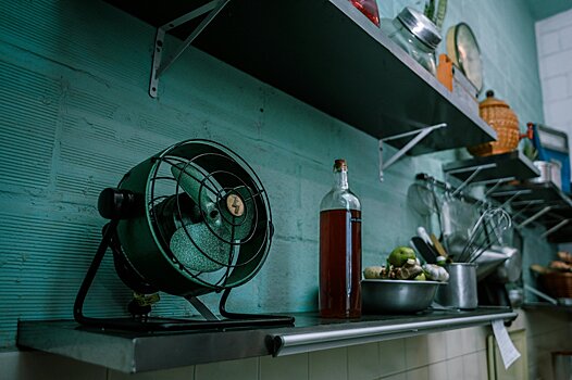 Учёные рассказали, чем опасна для здоровья высокая температура в помещении при жаре