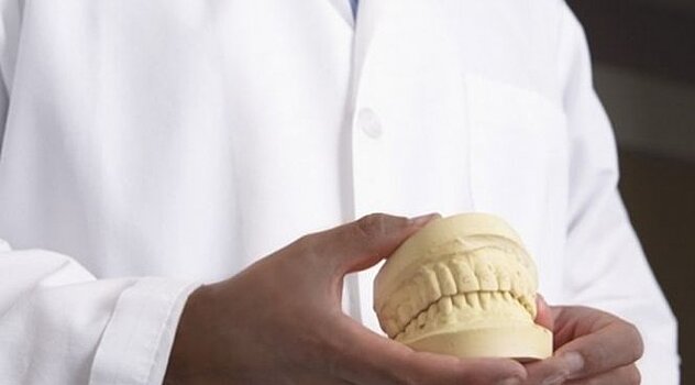 Россиянке заменили челюсть протезом, напечатанным на 3D-принтере