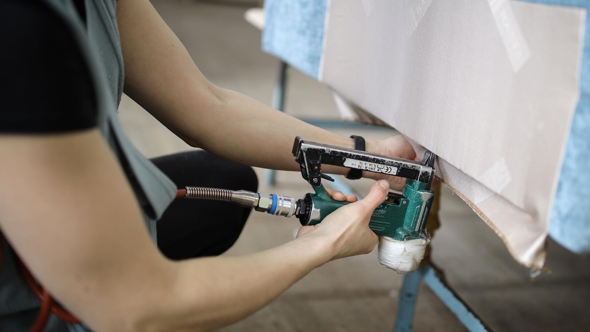 Мебельщик оставил ртуть в квартире из-за конфликта с заказчиком